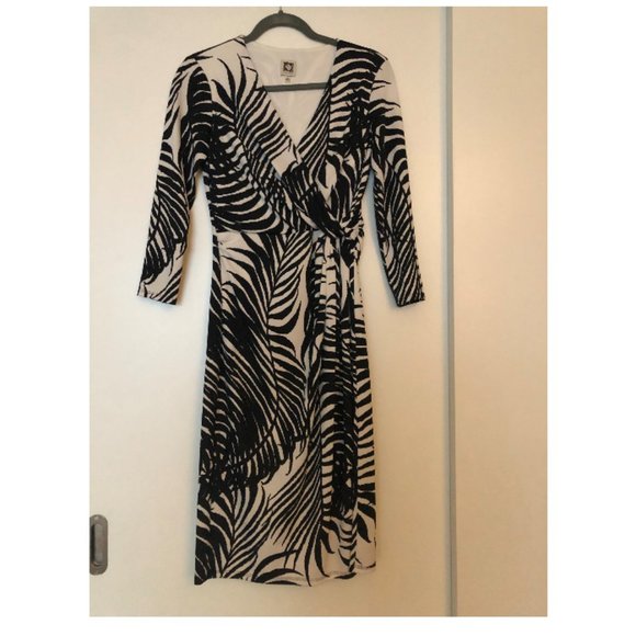 Anne Klein Palm Tree Wrap Dress in Black and White - Picture 5 of 5